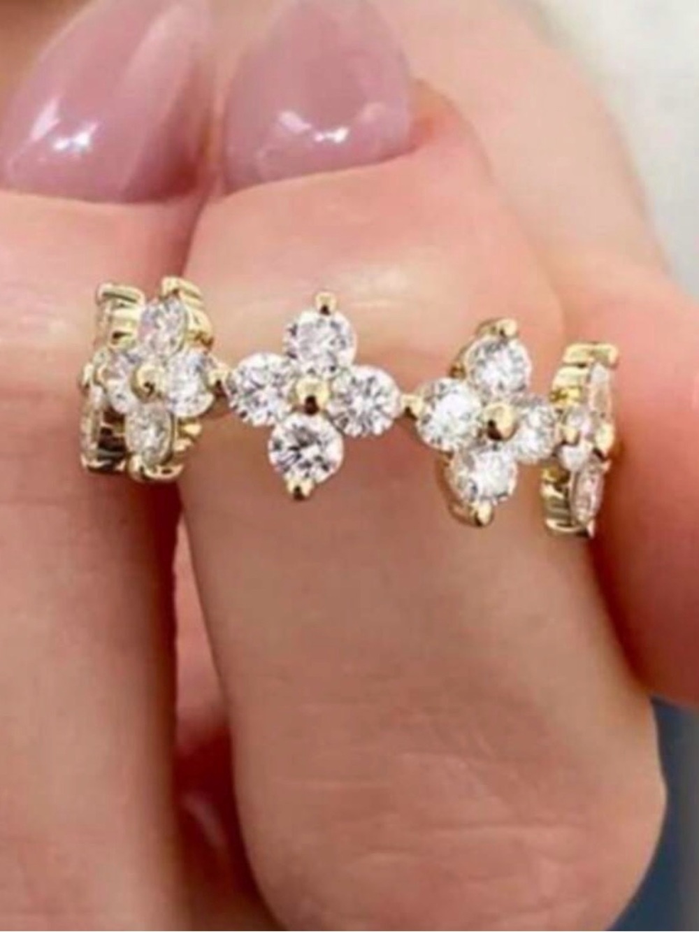 Gold Floral Cluster Ring - Picture 2 of 3